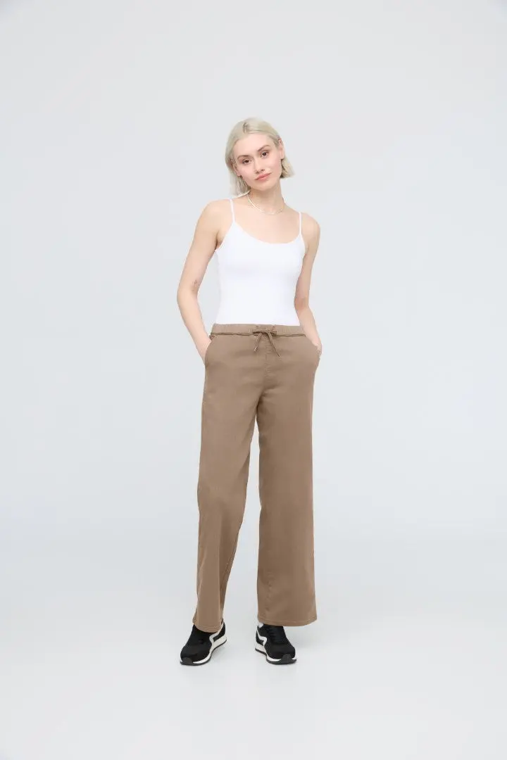 No Sweat Wide Leg Pant (Women's) 4