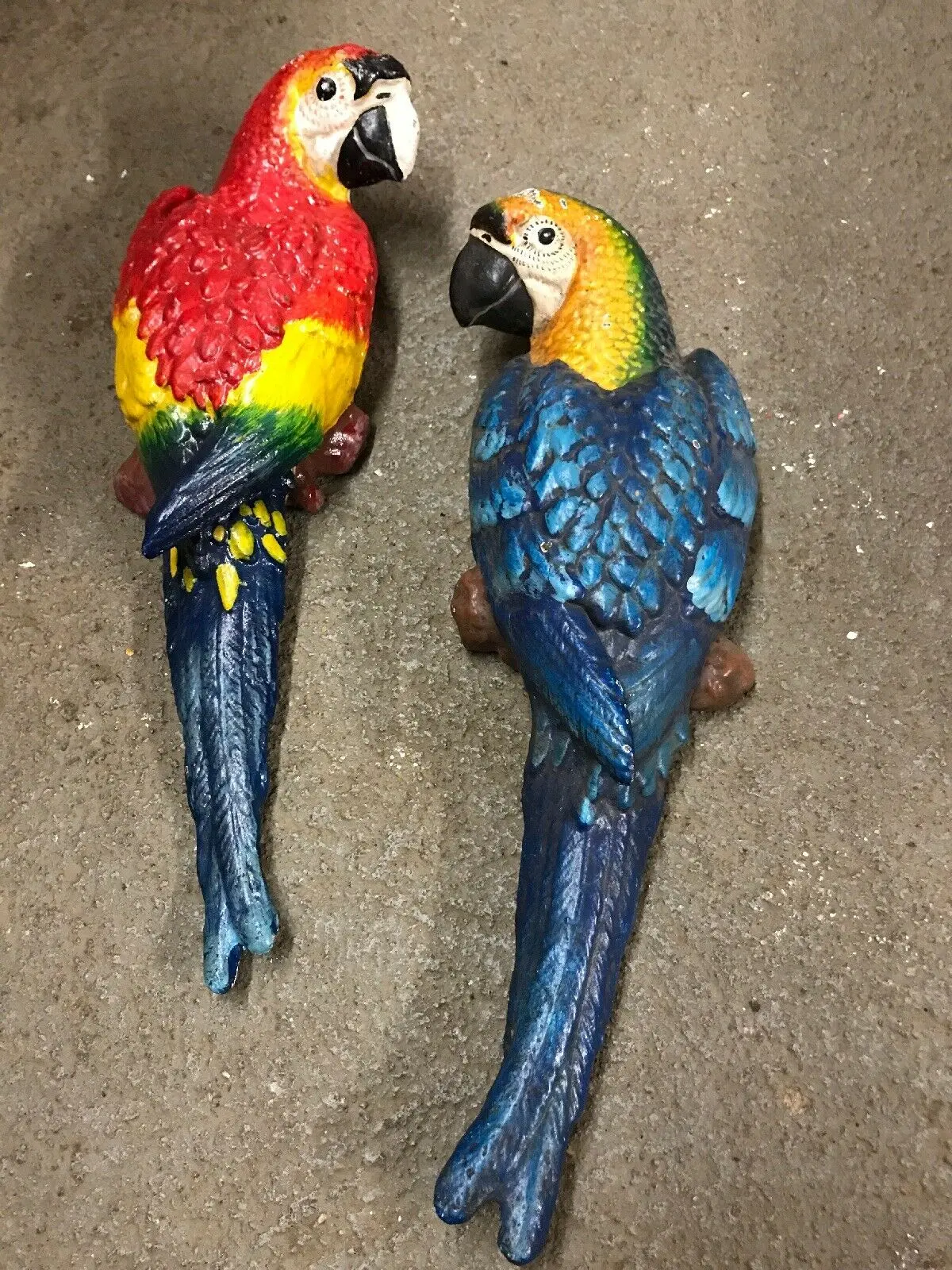 Cast Iron Pair Of Wall Mount Blue And Red Parrot 1