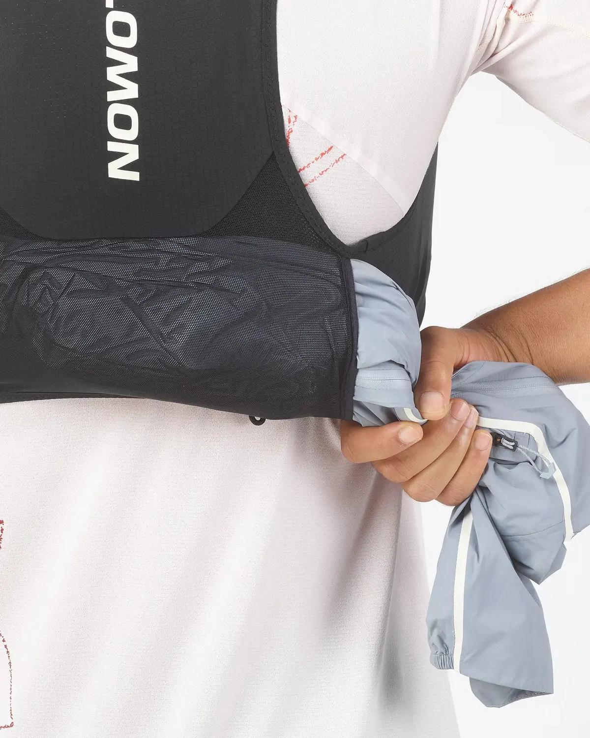 S/Lab Sense 6 Running Vest With Flasks Included (Unisex) 8
