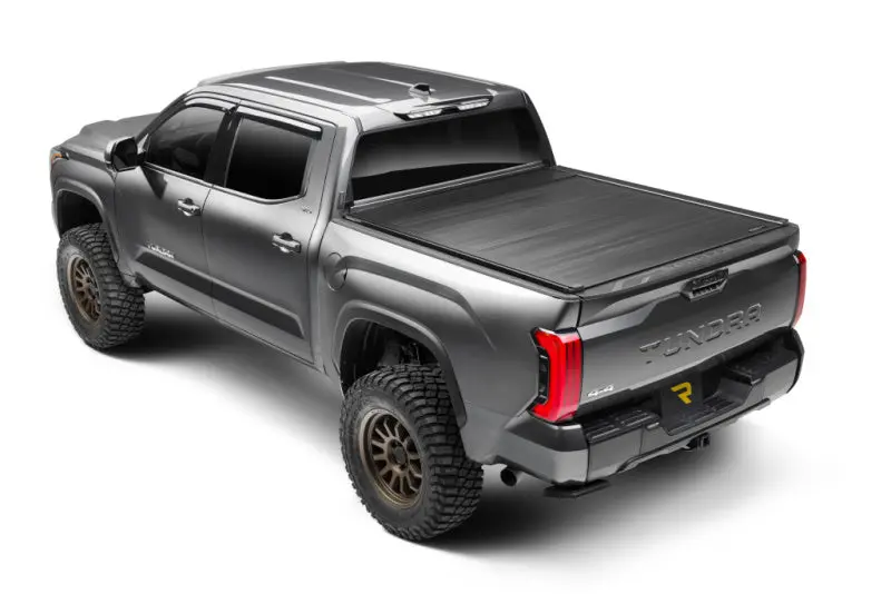 Retrax 17-21 Ford F-250/350/450/550 Super Duty 6.8Ft. Bed Retrax Eq 1