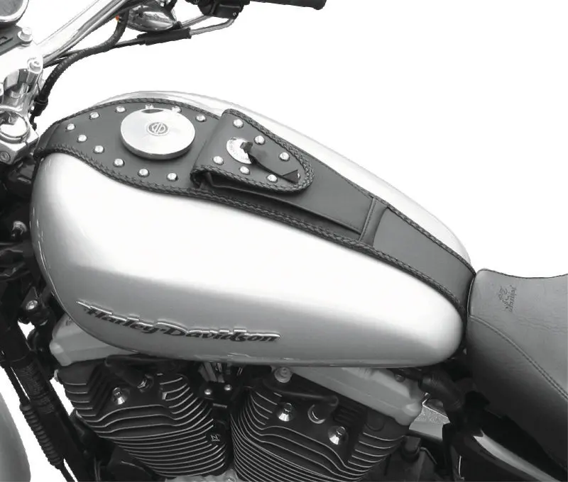 Mustang Harley-Davidson Heritage Classic Solo Seat – Wide Tripper Design With Driver Backrest, Brown Finish (2018–2021) 1